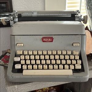 Vintage Gray Typewriter